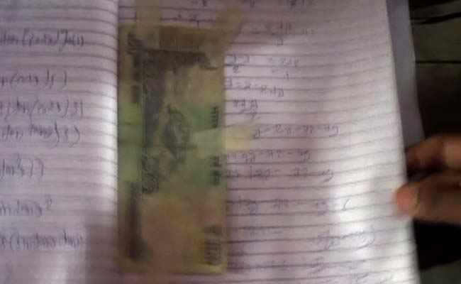 Bihar Examiners Can't Spell Shakespeare, Rs 100 Taped to Answer Sheets