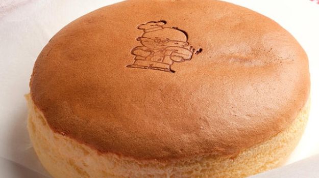 Move Over, Cronuts: In Toronto, it's All About Japanese Cheesecake