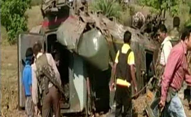 Five Policemen Killed in Chhattisgarh After Naxals Blow Up Anti-Landmine Vehicle