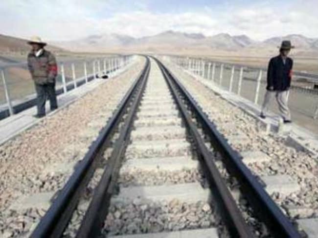 China Plans to Build Rail Link With Nepal Through Mount Everest: Report