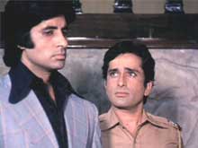Amitabh Bachchan Records Video Message for Shashi Kapoor