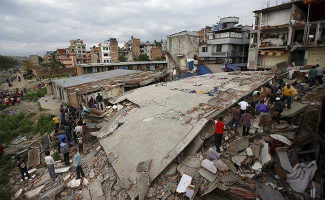 Teenager Rescued After 4 days in Earthquake-Hit Nepal