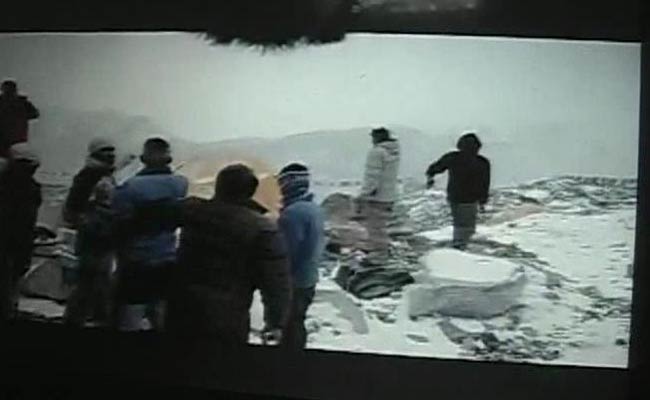 First Came The Sound. Then The Avalanche Struck The Everest Base Camp, Recounts NDTV Team