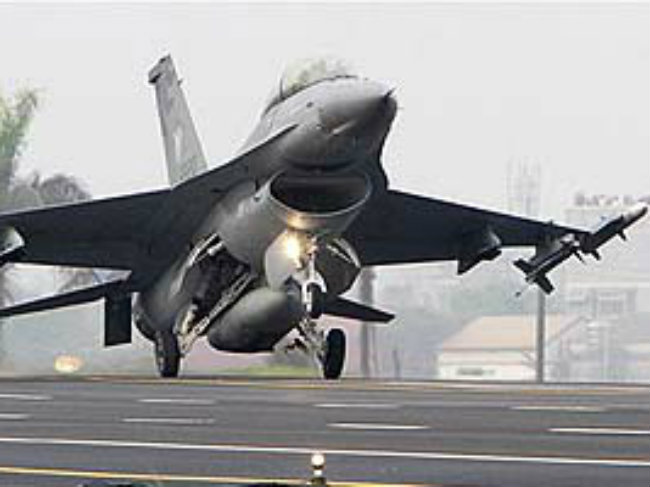 Moroccan F-16 Fighter Jet from Saudi-Led Coalition in Yemen Goes Missing