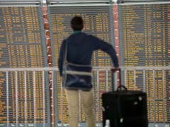 Hundreds More Flights Cancelled as French Air Strike Continues