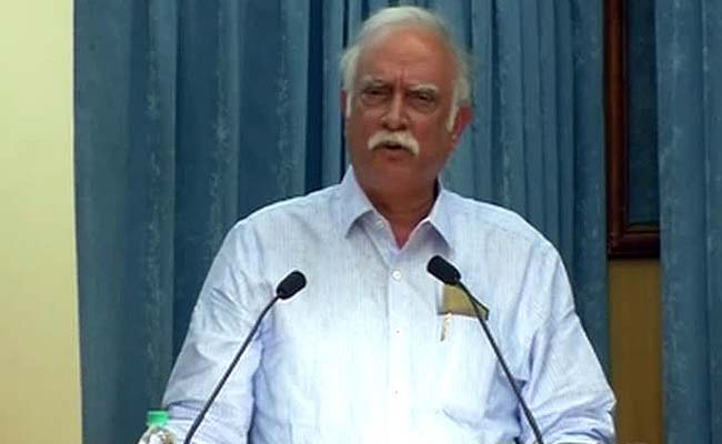#NoVIP? Not for Aviation Minister, Who Carries Matchboxes on Planes