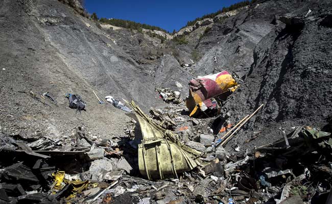 Loved Ones of Germanwings Victims Gather Near Crash Site