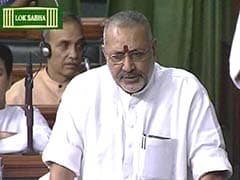 Union Minister Giriraj Singh Reportedly Breaks Down as PM Modi Snubs him for Remarks on Sonia Gandhi