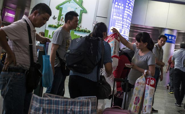 'We are all Chinese!' Mainlander Anger Over Hong Kong Restrictions