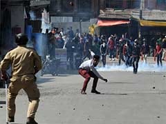After Separatist Masarat Alam's Arrest, Protesters Clash With Police in Srinagar