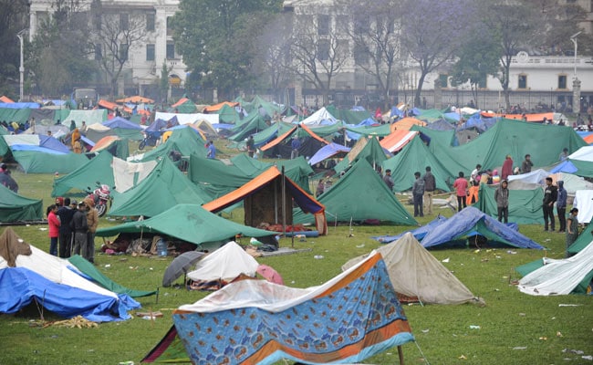 Nepal Earthquake: Kathmandu's Open Grounds Turn Into Camps for Frightened Residents