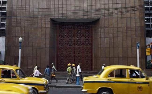 University Exams Due on Thursday, Bengal Strike Giving Nightmares to Students