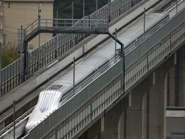 At 603 Km Per Hour, This Train Has Smashed Records At 603 Km Per Hour, This Train Has Smashed Records
