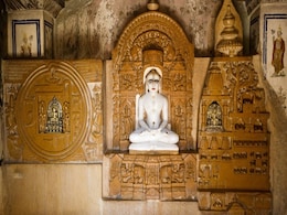 Mahavir Jayanti 2022: जानिए महावीर जयंती का महत्व और महावीर चालीसा पढ़ने के लाभ  Mahavir Jayanti 2022: जानिए महावीर जयंती का महत्व और महावीर चालीसा पढ़ने के लाभ