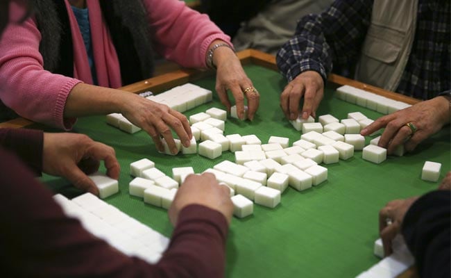 Chinese Woman Earns $4,200 As Mahjong Anchor On Live-Streaming Platform
