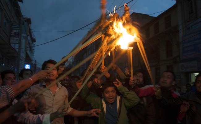 Nepal Arrests Protestors in Maoist-Led Strike