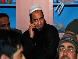 Separatist Masarat Alam Brought To Delhi In Terror Funding Case, Gets 10-Day Custody Separatist Masarat Alam Brought To Delhi In Terror Funding Case, Gets 10-Day Custody