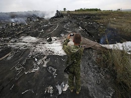 जांचकर्ताओं ने कहा, एमएच17 को यूक्रेन से मिसाइल से गिराया गया जांचकर्ताओं ने कहा, एमएच17 को यूक्रेन से मिसाइल से गिराया गया