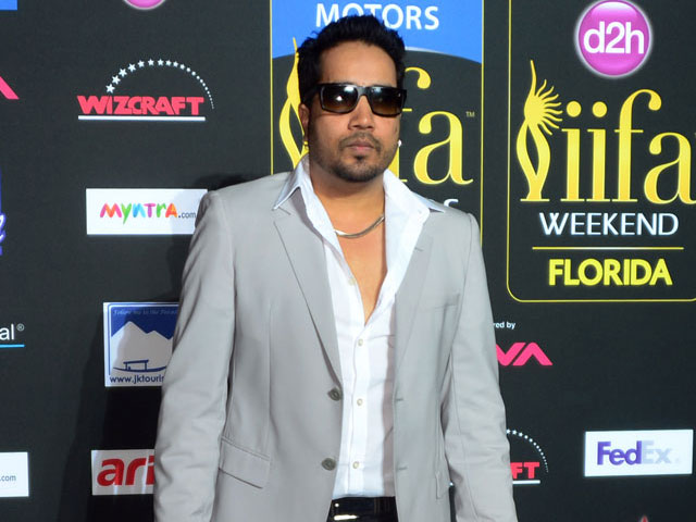 Mika Singh Slapgate: Doctor Was Drunk, Says Singer