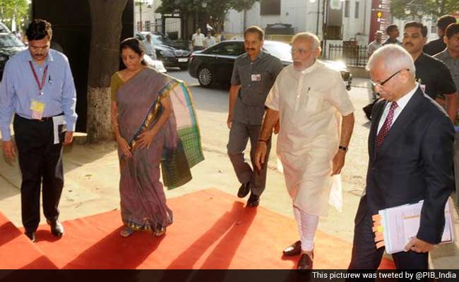 Prime Minister Narendra Modi Encourages Mapping of Regional Talent to Promote Skills