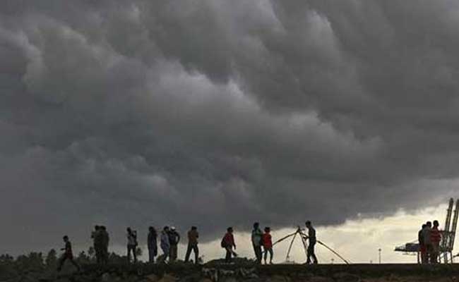 Moderate to Heavy Rains Expected in Jammu and Kashmir Tomorrow