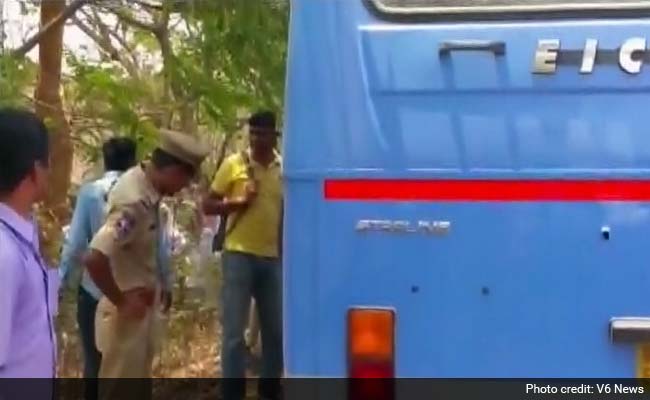 Policeman Injured in Nalgonda Encounter Succumbs to Injuries; Chief Minister Orders State Funeral