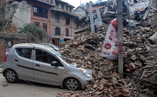 Nepal Earthquake Kills Over 2200 People; More Than 60 Dead in India