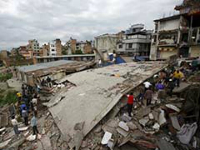 Britain Sends Gurkha Soldiers for Nepal Quake Aid