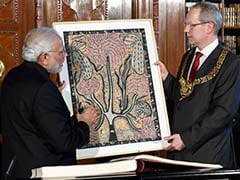 PM Narendra Modi Gifts Madhubani Painting to Hannover Mayor