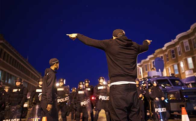 Baltimore Police Fire Pepper Pellets to Disperse Protesters