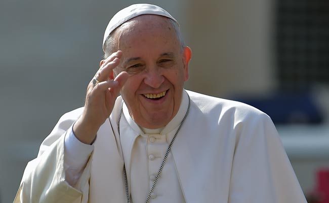 Man Apologises After Hanging Up Twice on Pope Francis