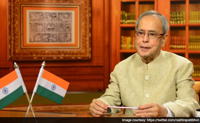 President Pranab Mukherjee Worships at Lord Venkateswara Temple