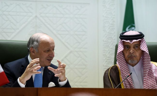 Saudi Foreign Minister Says Riyadh 'Not at War With Iran' in Yemen
