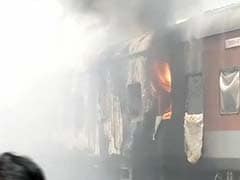 Fire on 2 Rajdhani Express Trains at New Delhi Railway Station; No Casualties