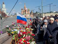 Russians Gather to Remember Slain Critic Boris Nemtsov