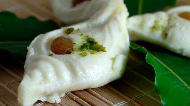Kolkata Food Trail: Celebrate this Bengali New Year with New-aged Sweets
