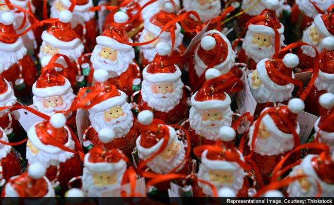 Santa Claus Not to Answer All Letters Due to Financial Cuts