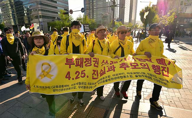 Ferry Disaster Protestors March in Seoul