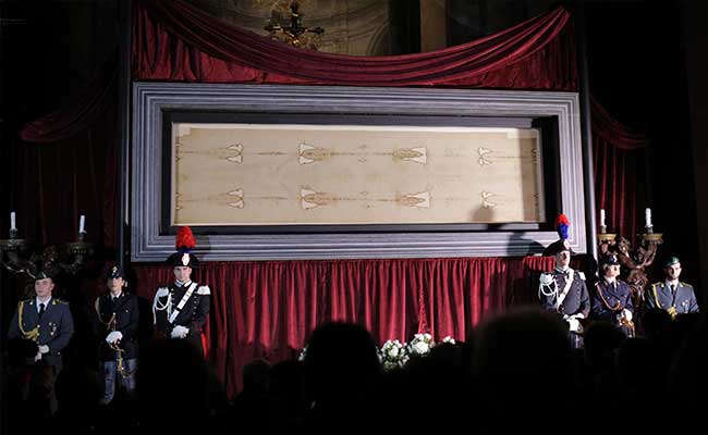 1 Million Booked for Turin Shroud's Return to Public View