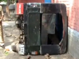 Trinamool Workers Ransack Police Outpost in Bengal's Hoogly, 5 Policemen Injured Trinamool Workers Ransack Police Outpost in Bengal's Hoogly, 5 Policemen Injured