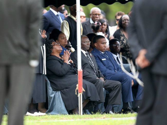 Mourners Gather to Remember Black South Carolina Man Shot by Police