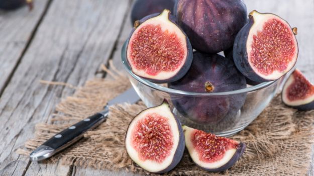 Figs And Milk For Ladies: महिलाओं को क्यों करना चाहिए अंजीर और दूध का सेवन, यहां जानें वो कारण