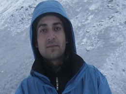 Blog: Frozen Bodies, Snow Stained With Blood at Everest Base Camp Blog: Frozen Bodies, Snow Stained With Blood at Everest Base Camp
