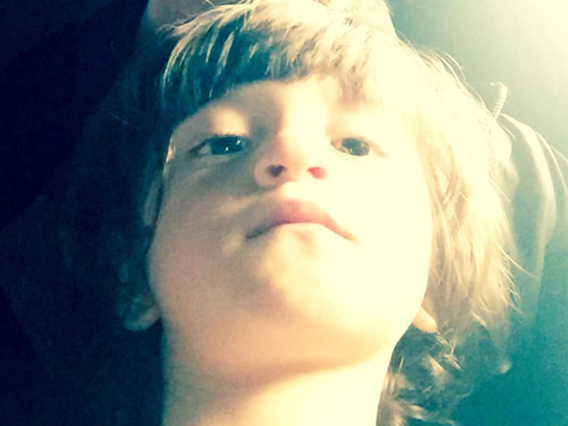 For Tweet on AbRam's Behalf, Shah Rukh Khan Invokes Tupac For Cred