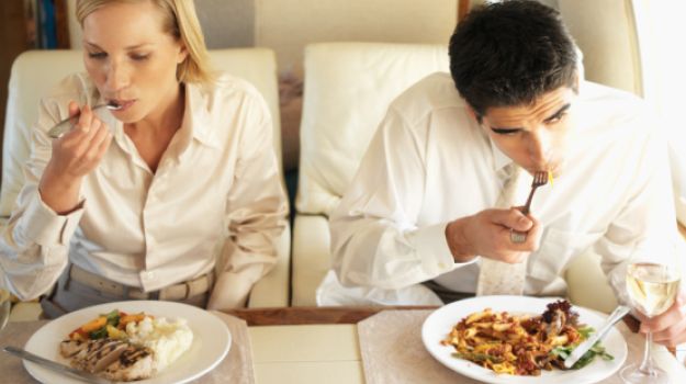 Umami Onboard: Tomato Juice May Help You Enjoy In-Flight Meals