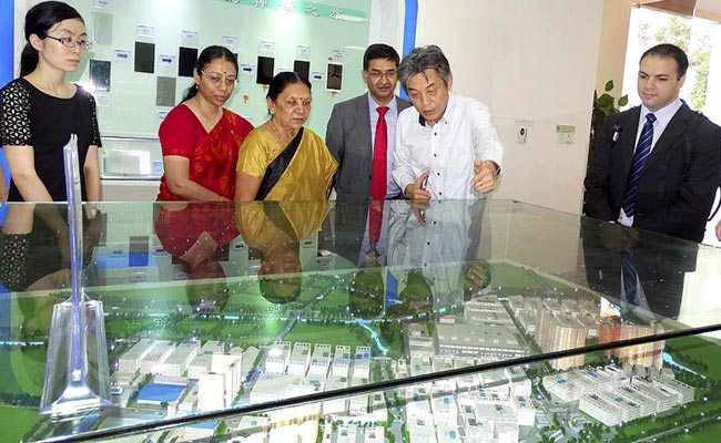 Gujarat Chief Minister Anandiben Patel Seeks More Investments in Hong Kong