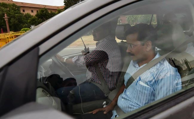 Feud Between Arvind Kejriwal and Lieutenant Governor Najeeb Jung Reaches President