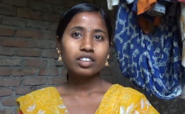 D-I-V-O-R-C-E. Bihar Woman Leaves Over No Toilet at Home.