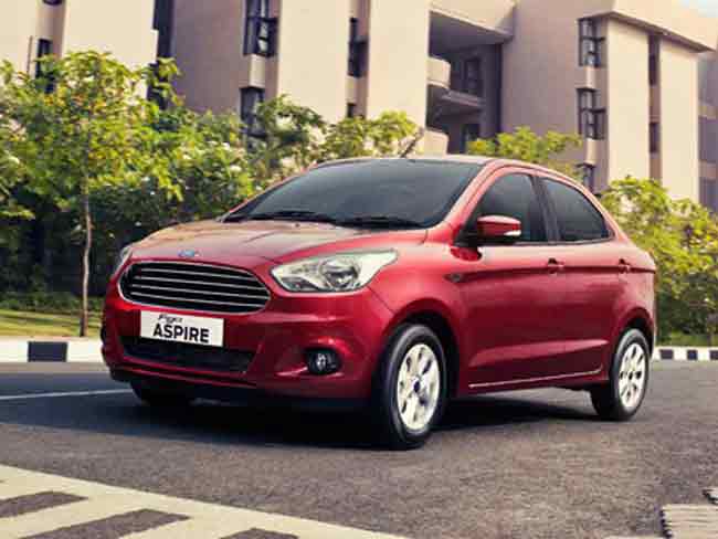 घरेलू कारों की बिक्री 18.1 फीसदी बढ़ी, मोटरसाइकिलों में 2.7 प्रतिशत गिरावट