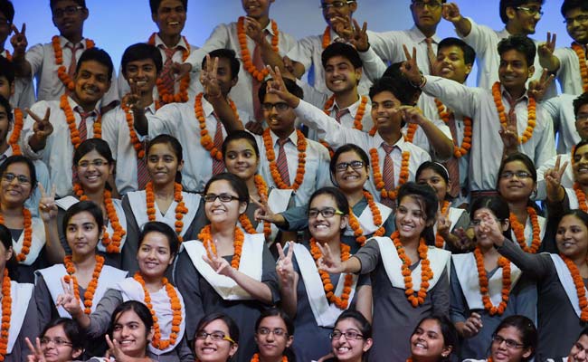 CBSE Class 12 Examination Results Declared, Delhi Girl Tops